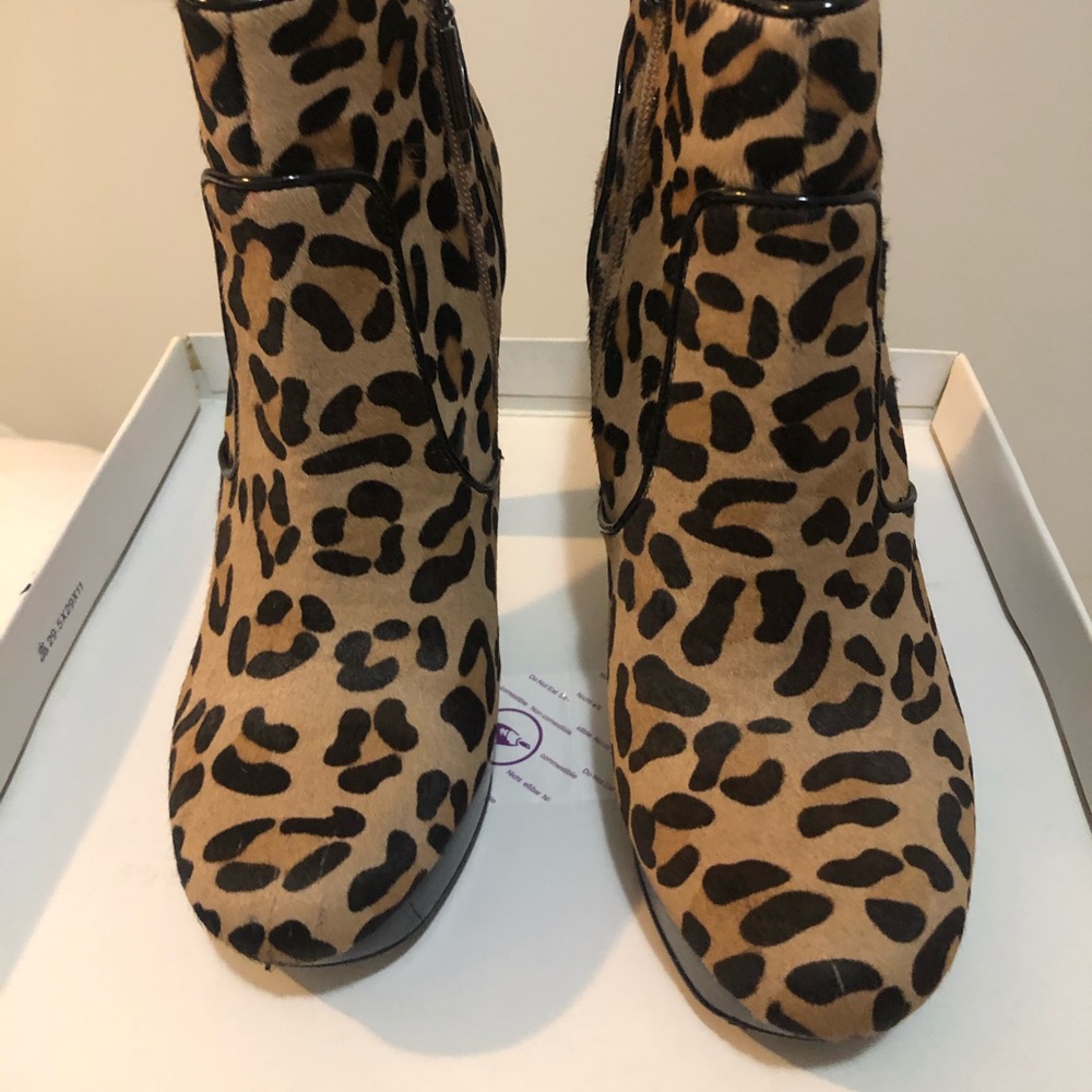 Leopard Print Calvin Klein Booties S-9